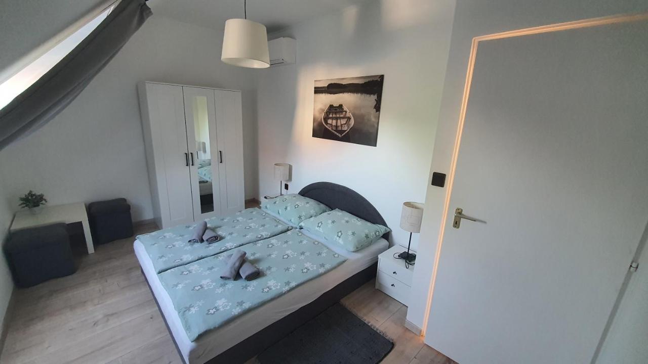 Apartman Soos -- Only For Relaxation, Not For Party! Siófok Extérieur photo