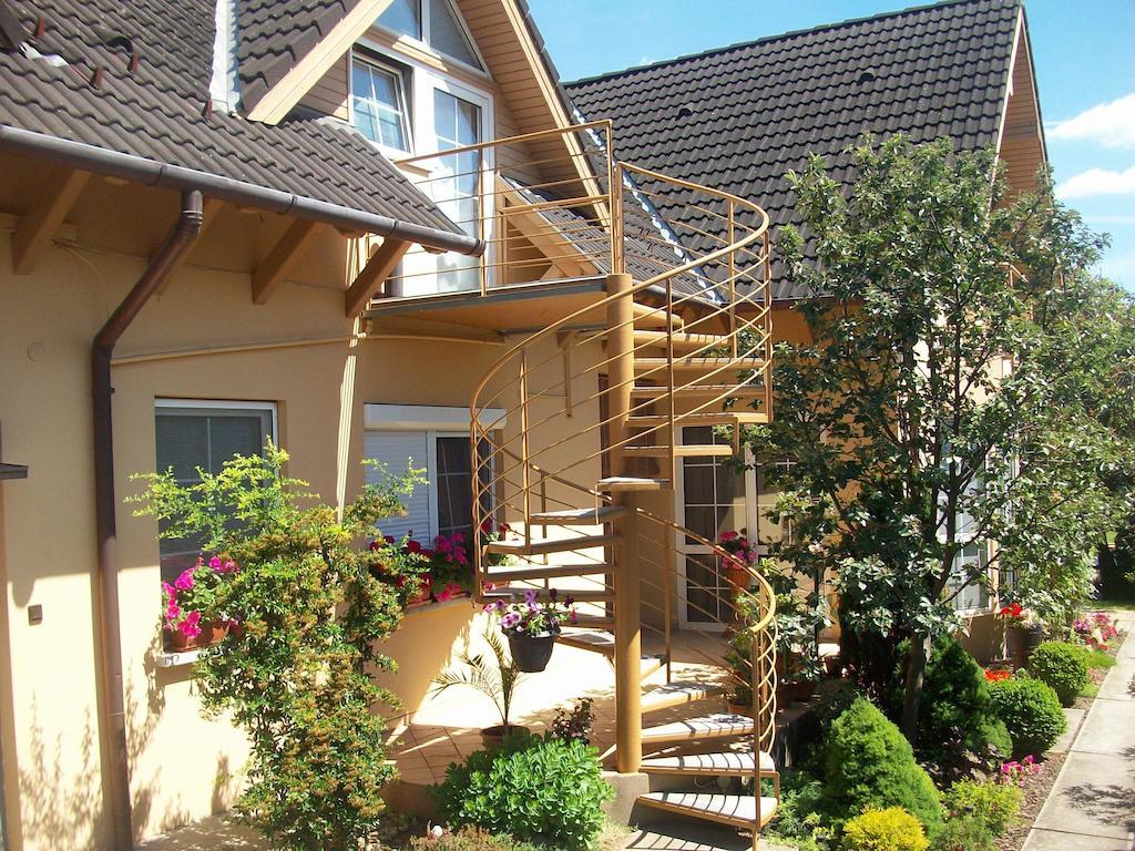 Apartman Soos -- Only For Relaxation, Not For Party! Siófok Extérieur photo